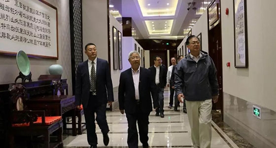 全國對外友好協(xié)會領導一行參觀倪東方藝術博物館