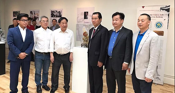 青田石雕亮相國(guó)外藝術(shù)精品展