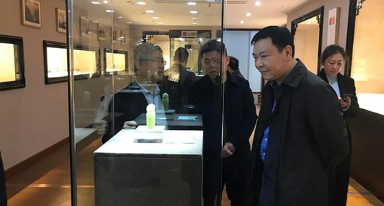 溫州市文化局領(lǐng)導(dǎo)、溫州博物館館長一行來我館考察交流