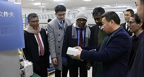 深入交流合作、尋求共同發(fā)展，斯里蘭卡國(guó)家電力部副總裁一行來訪安特集團(tuán)和倪東方藝術(shù)博物館