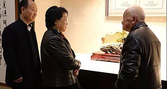 原北京故宮博物院副院長(zhǎng)陳麗華來我館參觀指導(dǎo)