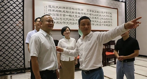 阿里“大咖”閃現(xiàn)倪東方藝術(shù)博物館！